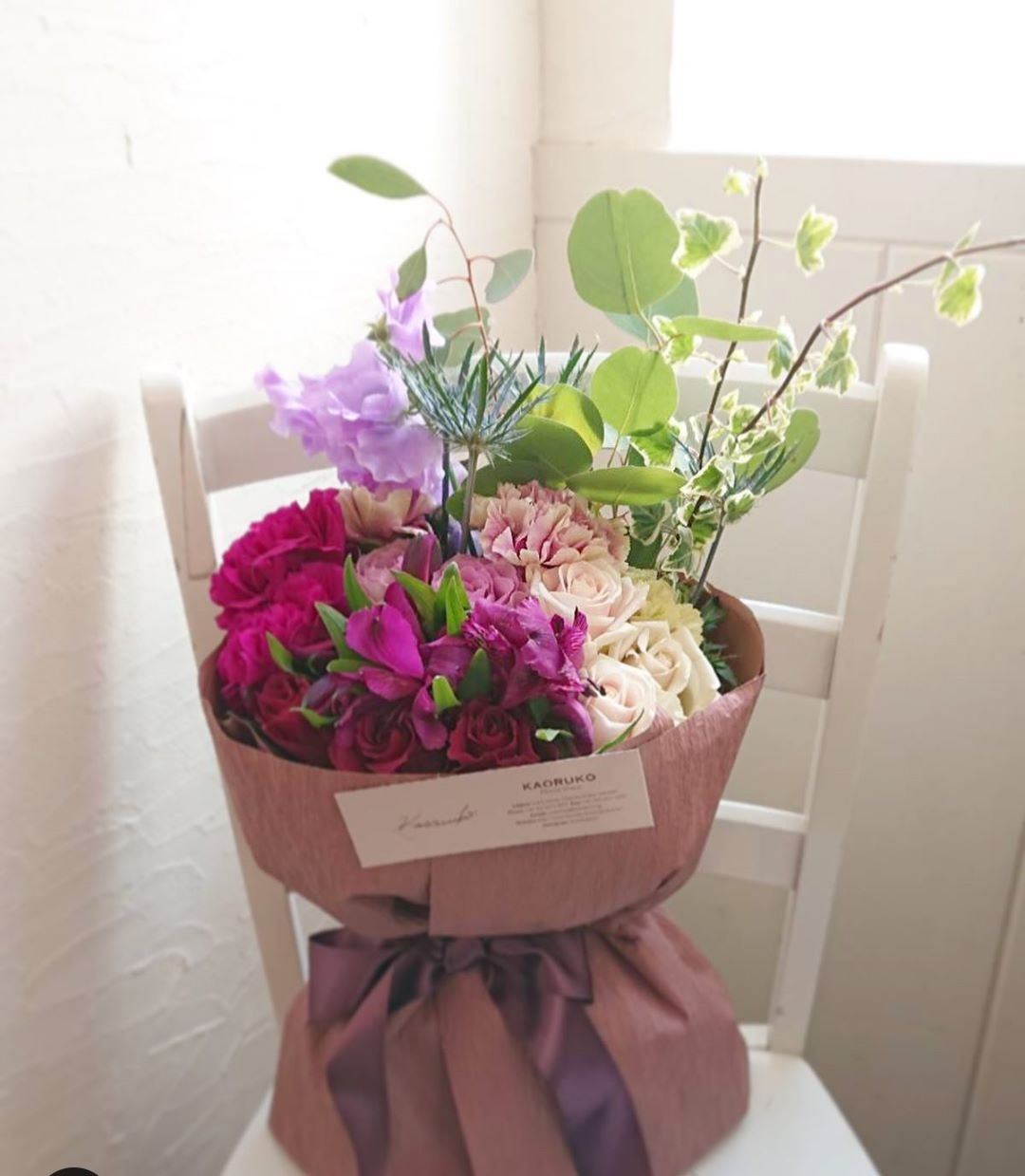 茶色 フローリスト銀座のご案内 Kaoruko Florist Ginza