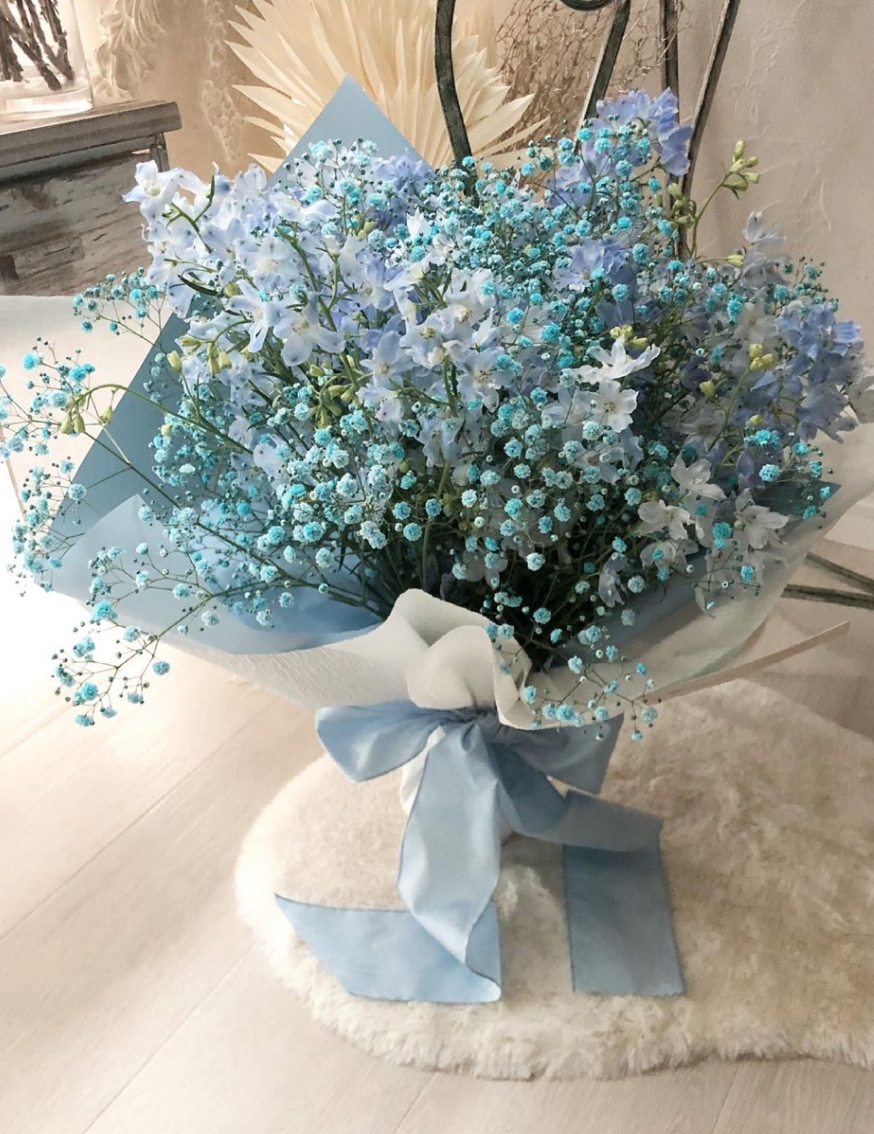 青 フローリスト銀座のご案内 Kaoruko Florist Ginza